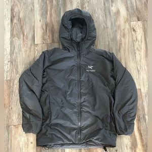 Arc’teryx atom LT.